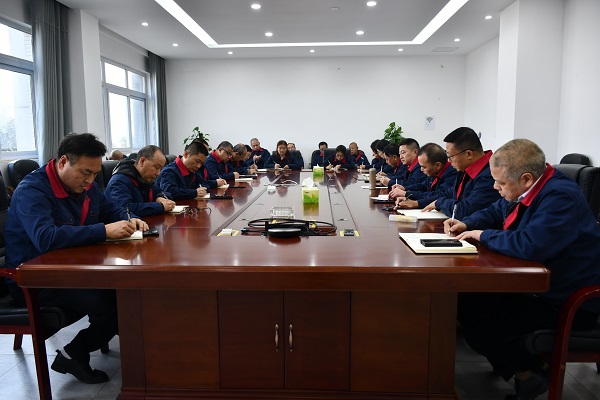 四川飛球新年會議,確定從“本土老牌”到“現(xiàn)代強(qiáng)企”的跨越發(fā)展戰(zhàn)略